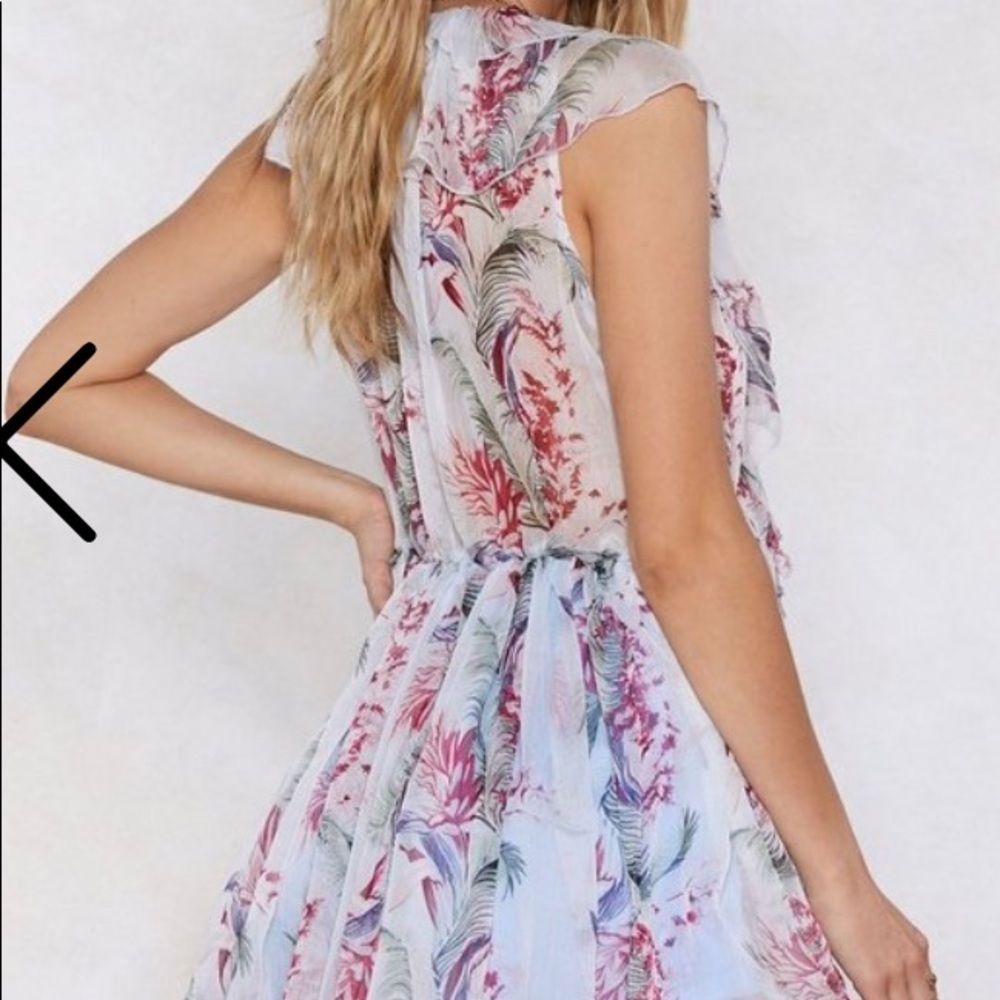 NASTY GAL Ruffle Romper - Picture 4 of 6